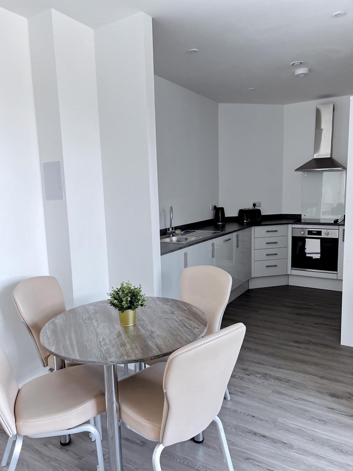 Ascot House Apartments Пітерборо Екстер'єр фото
