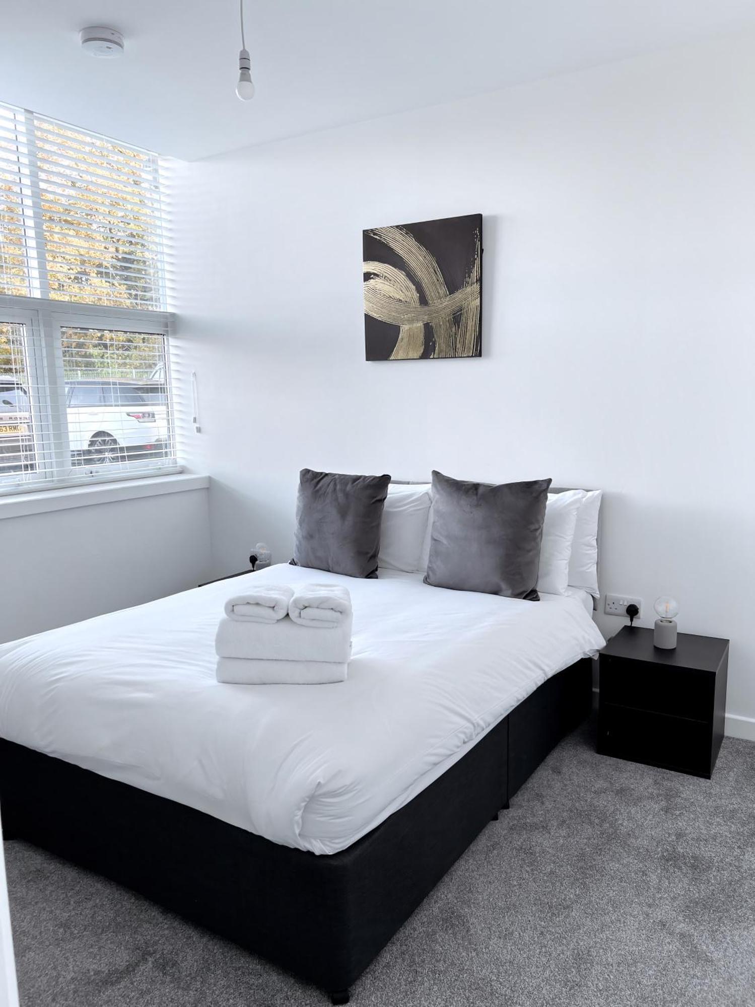 Ascot House Apartments Пітерборо Екстер'єр фото